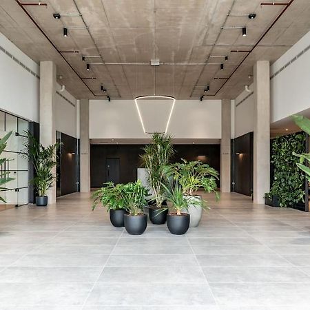 Modern Trafford 1Br Apartment-Free Parking-Cinema Room Manchester Ngoại thất bức ảnh